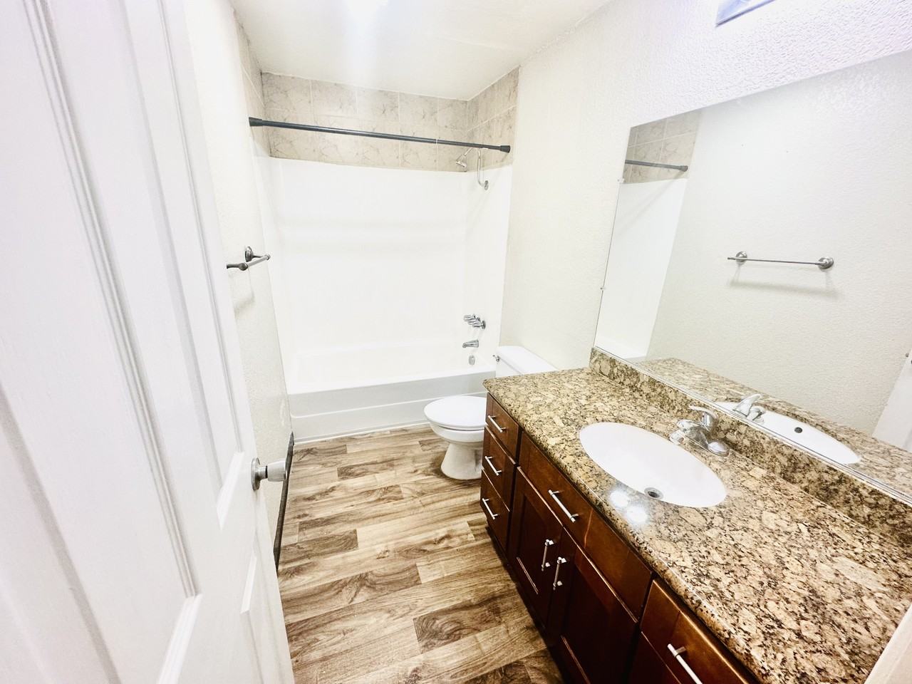 Wayside Ter Ne #2457 - Photo 5 of 25