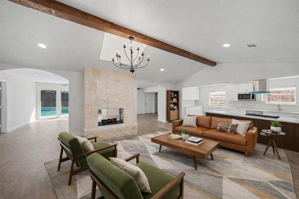 3204 Lynbrook Dr - Photo 5 of 32