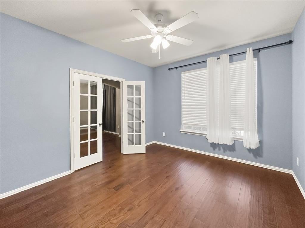 707 Dickerson Ln - Photo 4 of 24