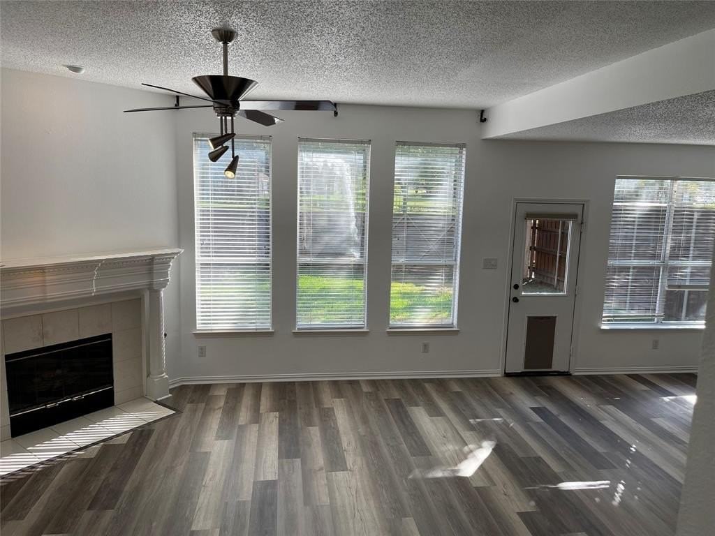 9701 Spring Dr - Photo 2 of 18