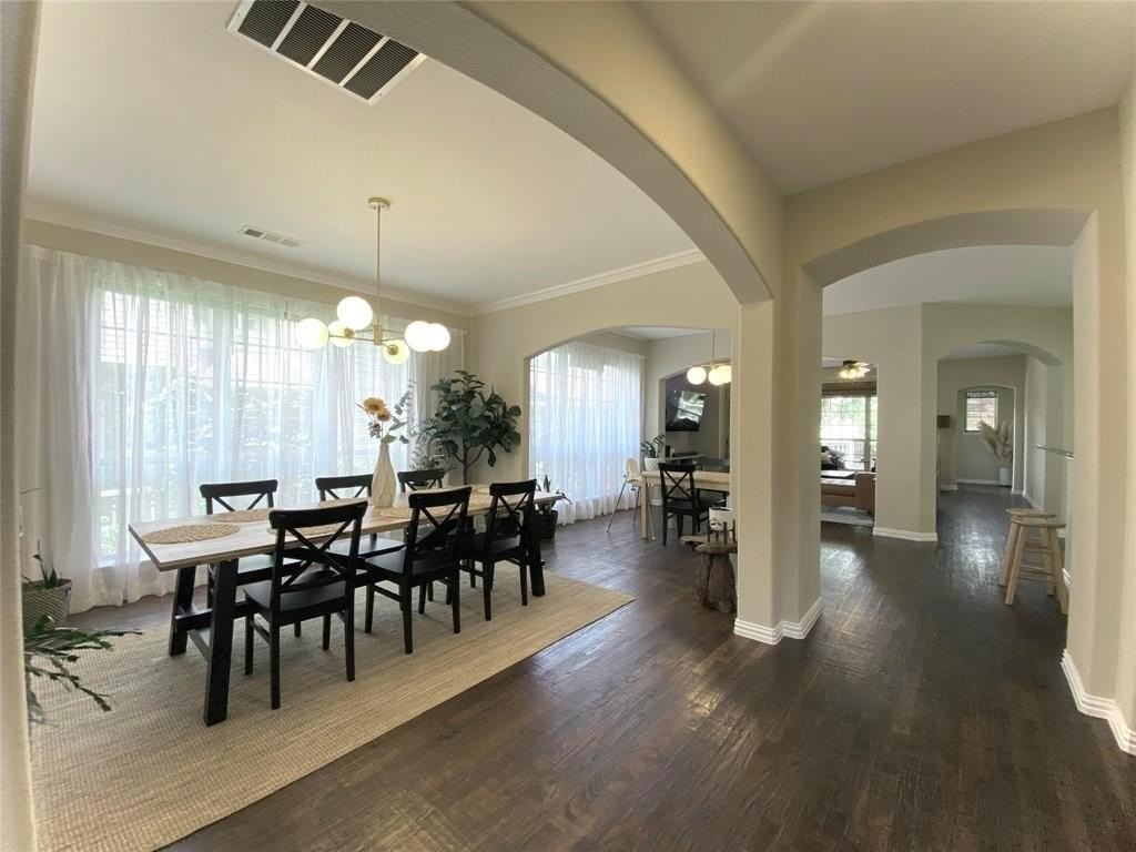 1150 Amy Dr - Photo 4 of 27