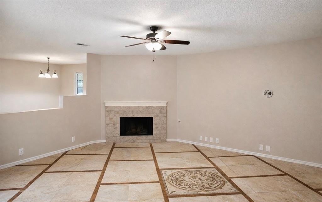 7022 Lanyon Dr - Photo 4 of 4