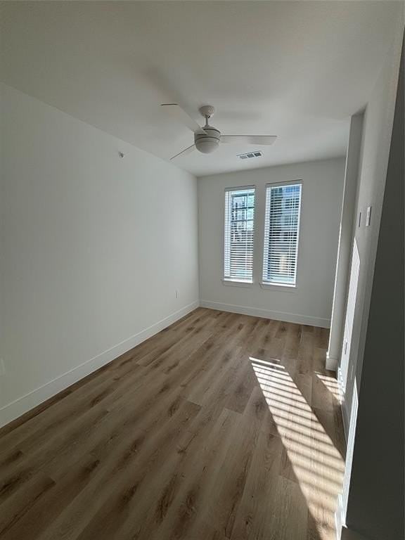 541 J Pl #1204 - Photo 3 of 12