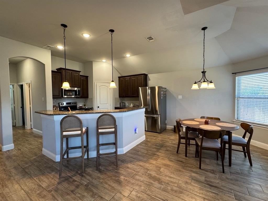 144 Landsdale Cir - Photo 7 of 17