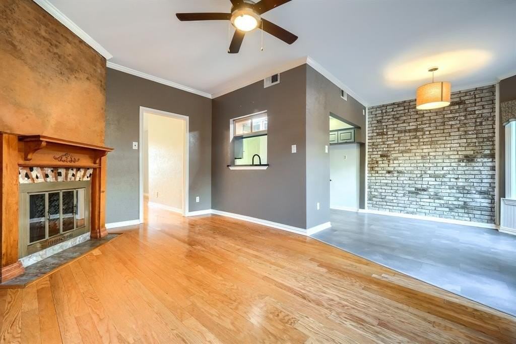 607 Trailwood Ct - Photo 4 of 28