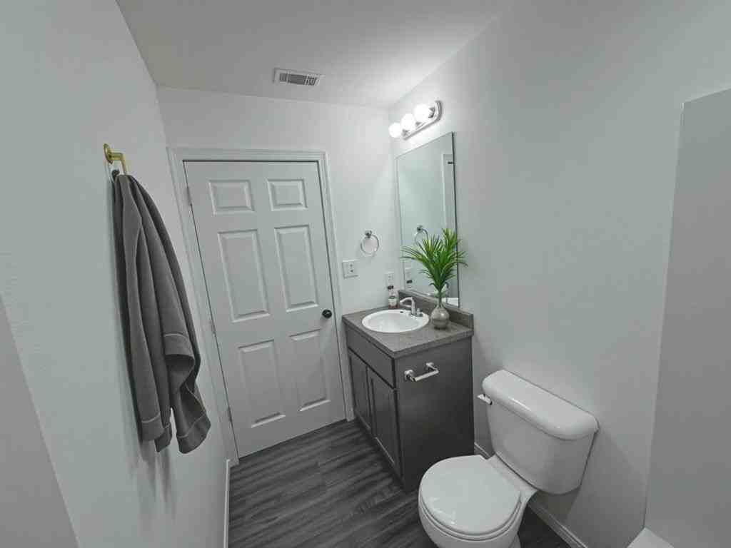 800 Sycamore St - Photo 7 of 8