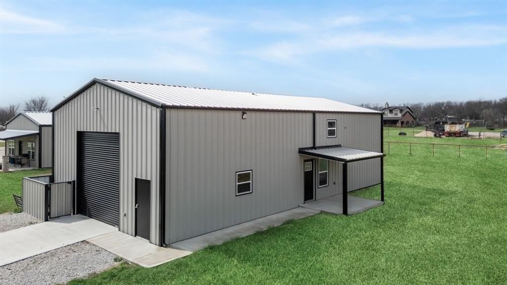 565 Ramsey Dr - Photo 4 of 34