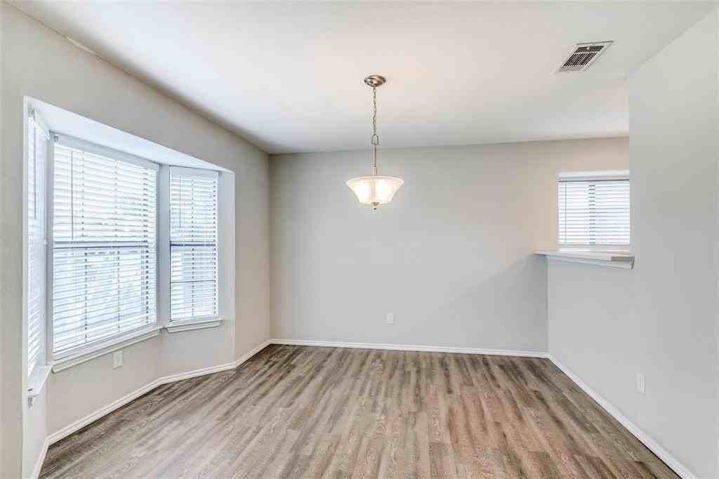 701 Kipling Dr - Photo 5 of 25