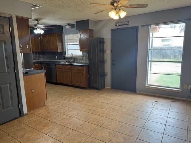 825 Alameda Rd - Photo 4 of 20