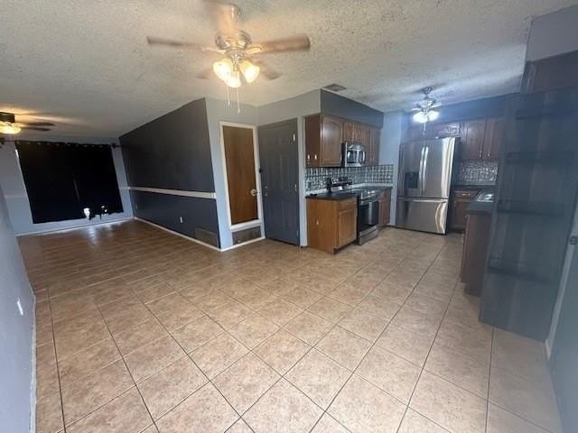 825 Alameda Rd - Photo 7 of 20