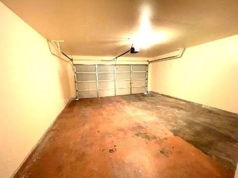 838 Colson Dr - Photo 2 of 11