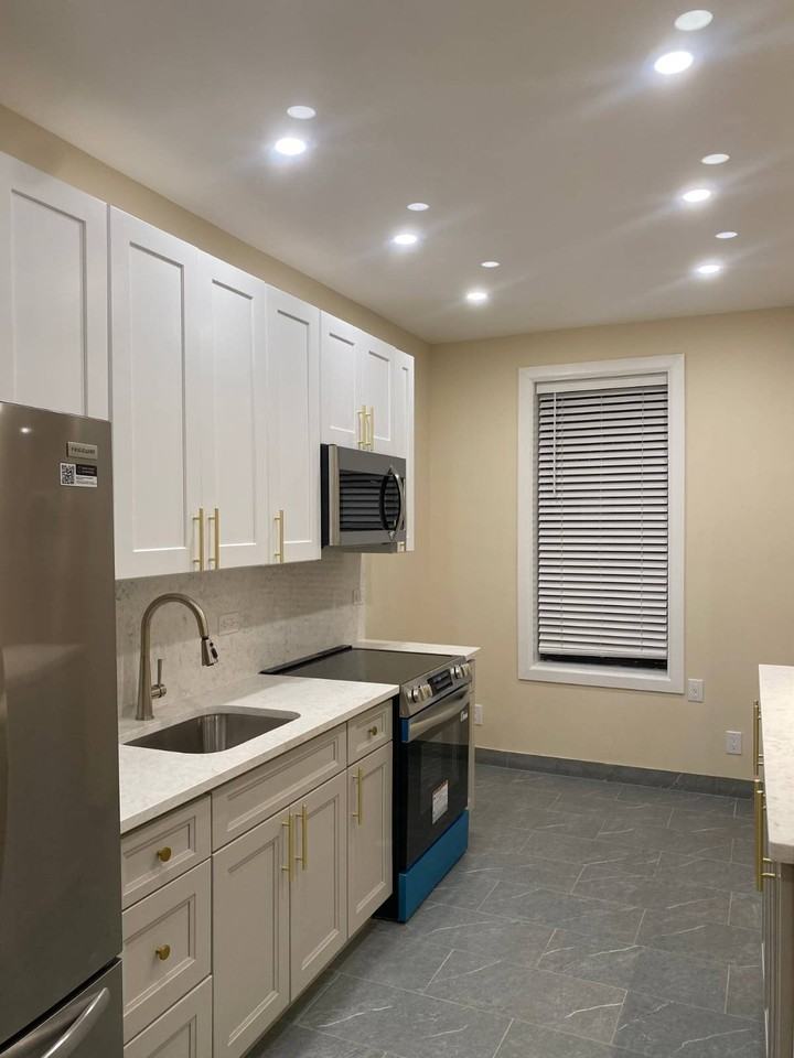 86th St - Photo 2 of 6