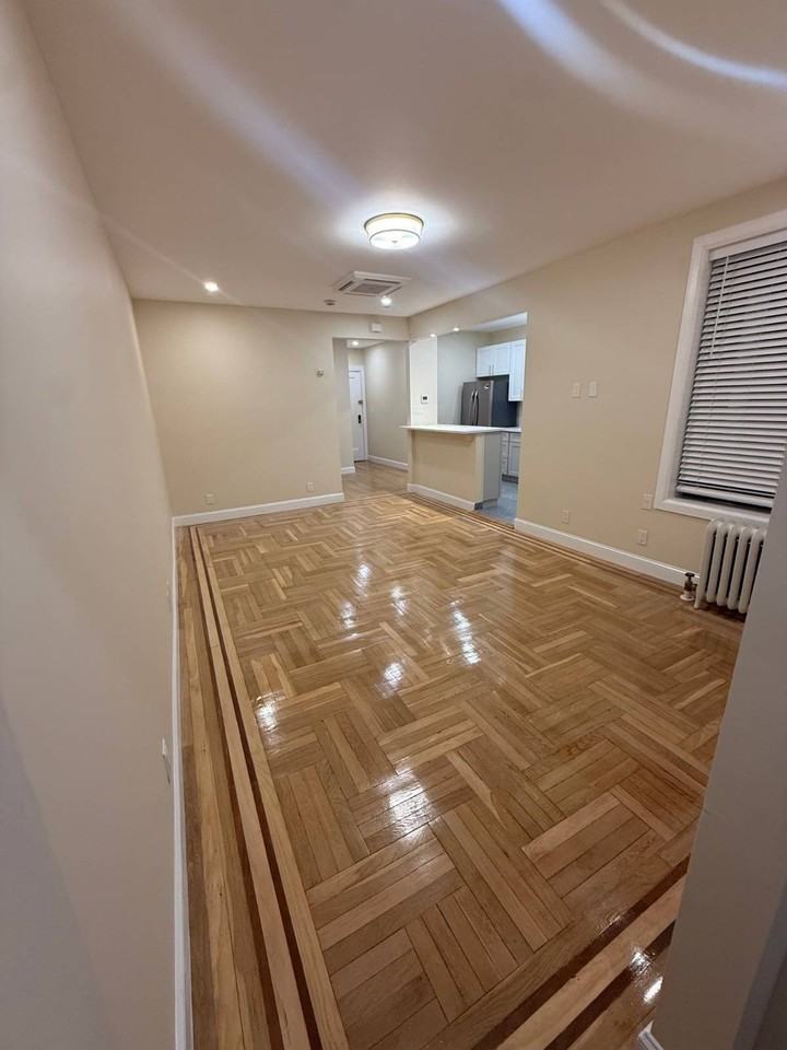 86th St - Photo 4 of 6