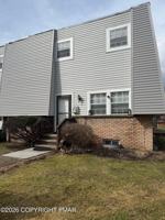 featured image of 16 Spring Ln Unit 16