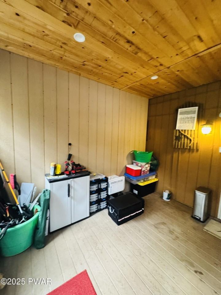 131 Maple Ridge Dr - Photo 5 of 50