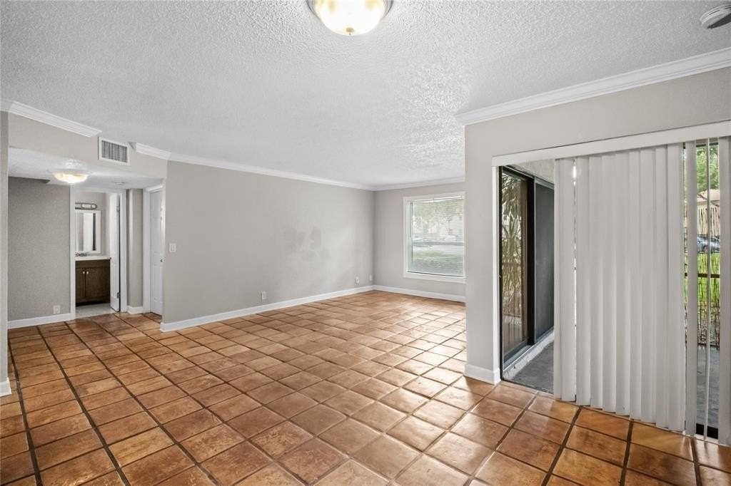 3759 Cocoplum Cir #3759 - Photo 6 of 28