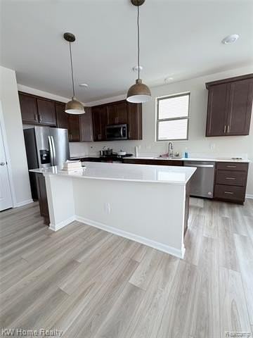 712 W Spaniel Dr - Photo 6 of 34