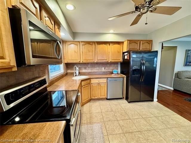 18190 Marsha St - Photo 3 of 18