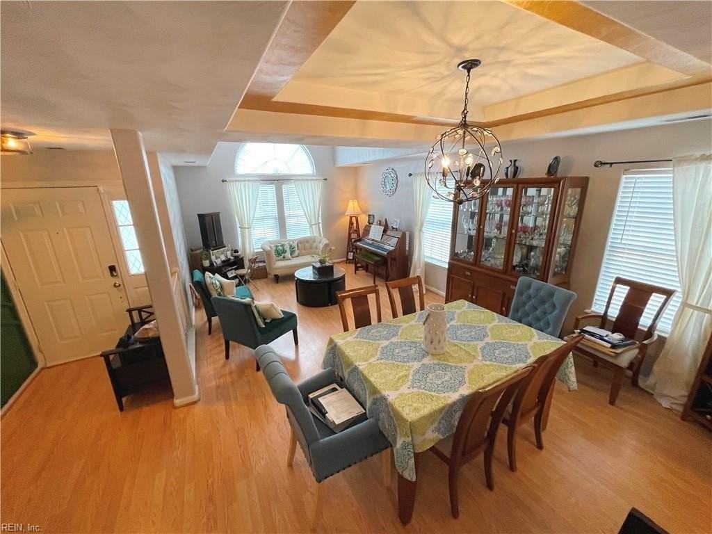 5424 Port Royal Dr - Photo 5 of 34