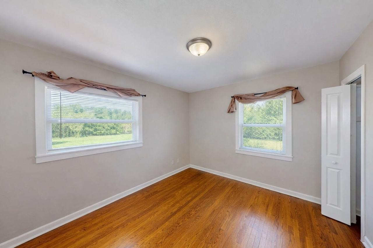 509 6th Ave N #3B - Photo 6 of 24