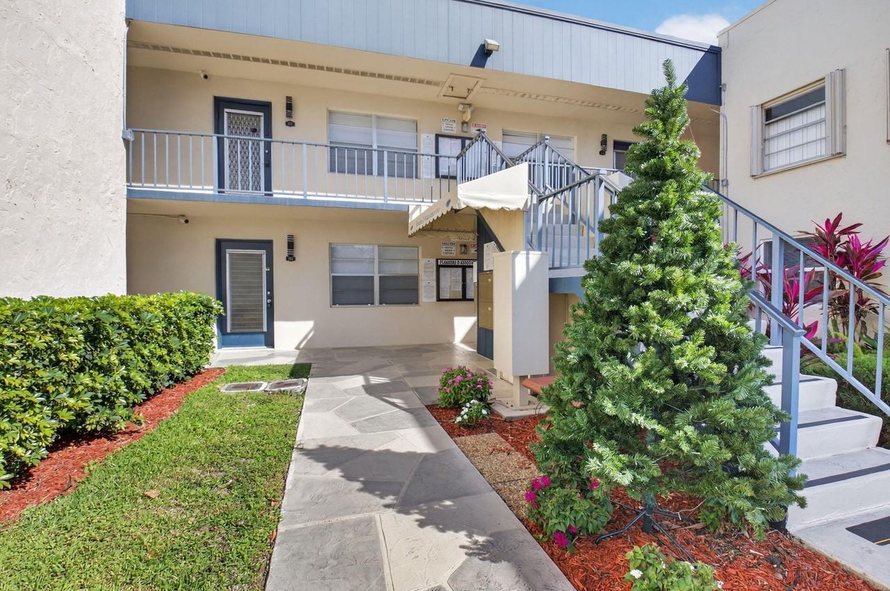 173 Flanders D #173 - Photo 2 of 50