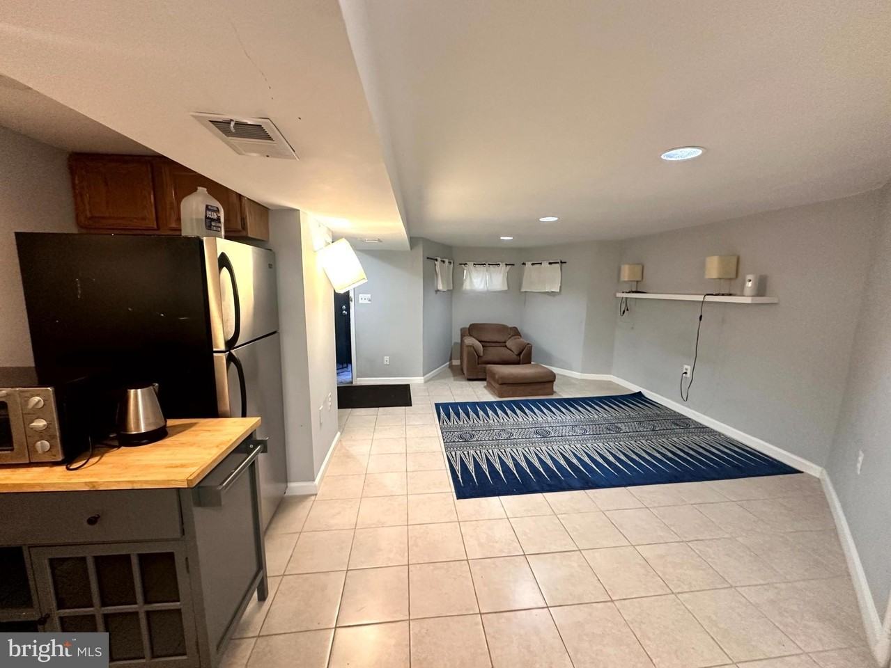 60 Q St Nw - Photo 2 of 12