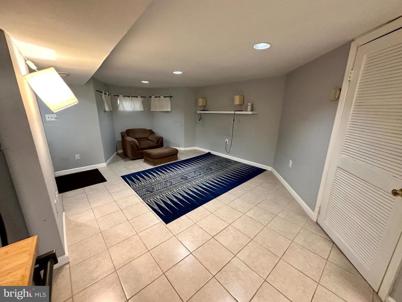 60 Q St Nw - Photo 3 of 12