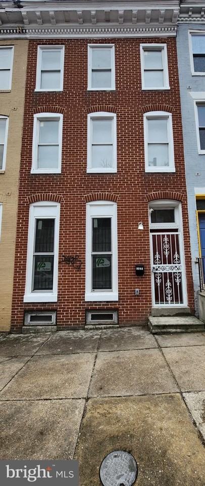 1623 W Lexington St - Photo 6 of 26