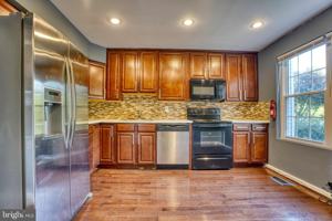 featured image of 20 Delafield Ct