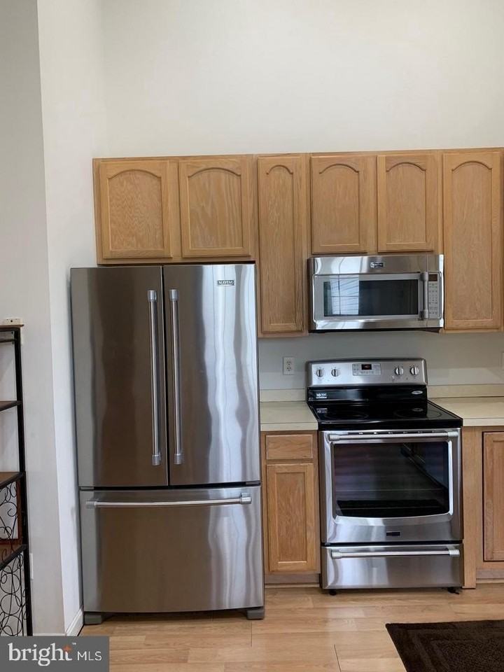 26729 Bentley Pl - Photo 6 of 8