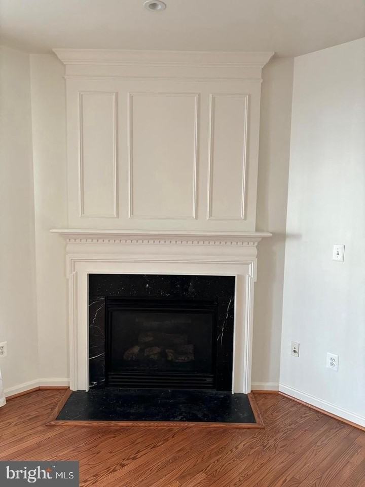 11516 CLAIRMONT Terrace - Photo 5 of 11