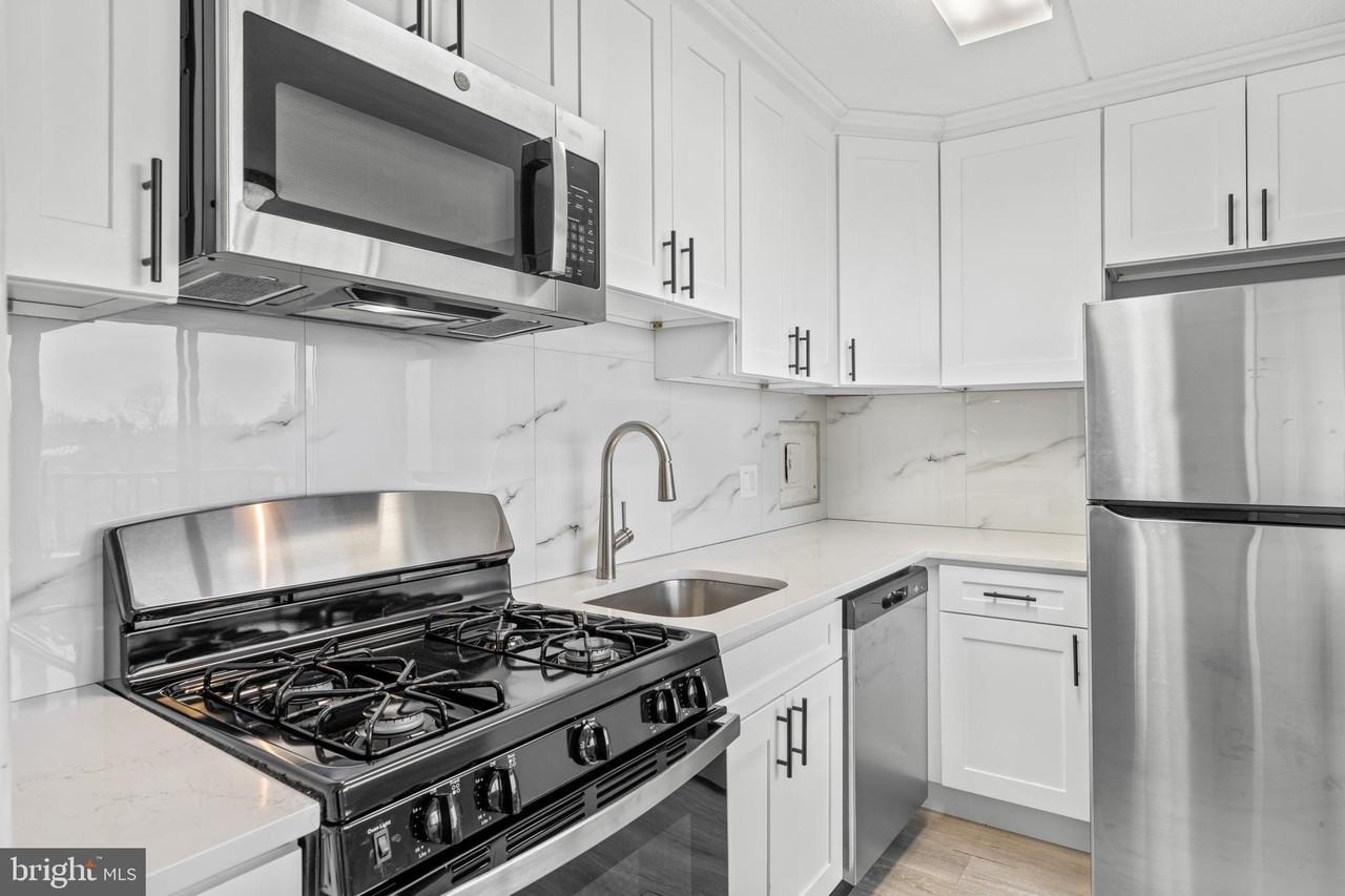 423 Cooper Landing Rd - Photo 6 of 16