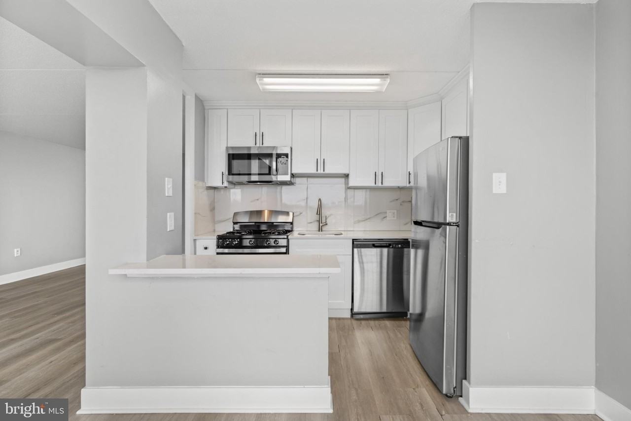 423 Cooper Landing Rd - Photo 7 of 16