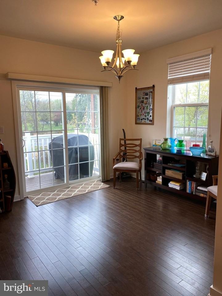 9 Stockton Ln - Photo 6 of 29