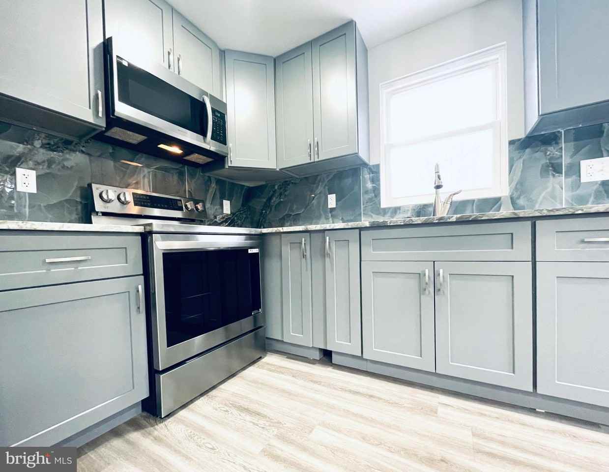 199 Hardytown Rd - Photo 4 of 35