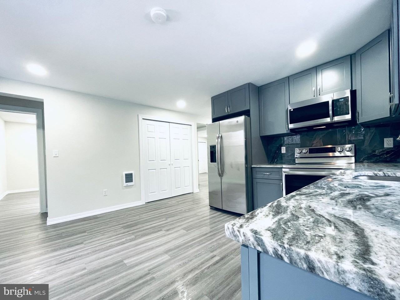 199 Hardytown Rd - Photo 7 of 35