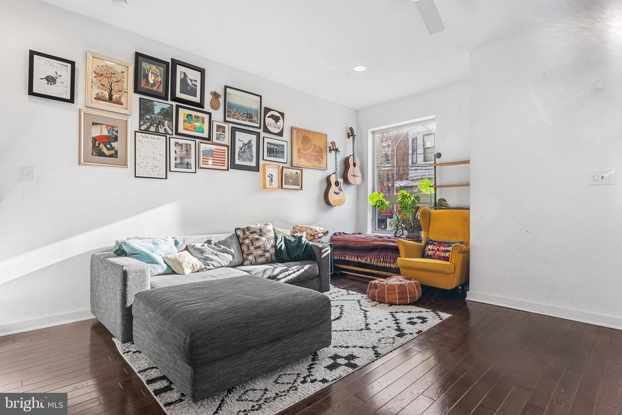 2013 E York St - Photo 3 of 32