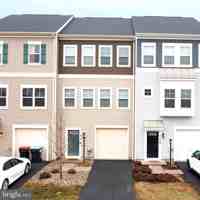 featured image of 217 Crofton Ct