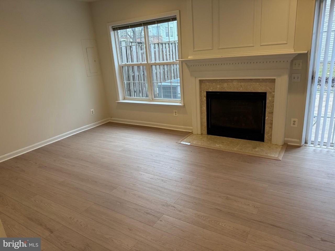 43798 Virginia Manor Ter - Photo 5 of 13