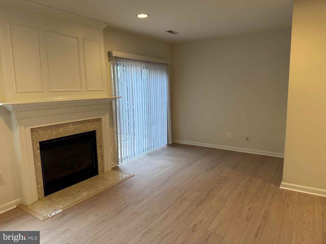 43798 Virginia Manor Ter - Photo 6 of 13