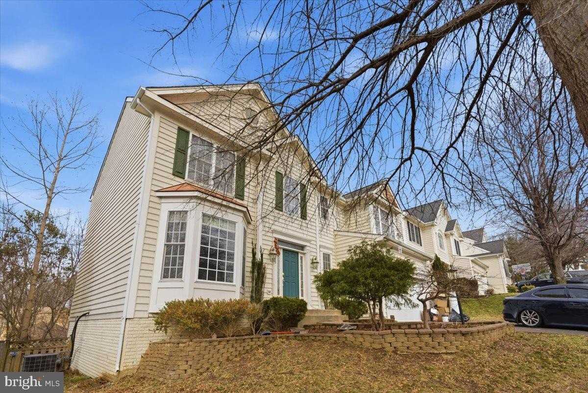 3168 Tulip Tree Pl - Photo 2 of 45