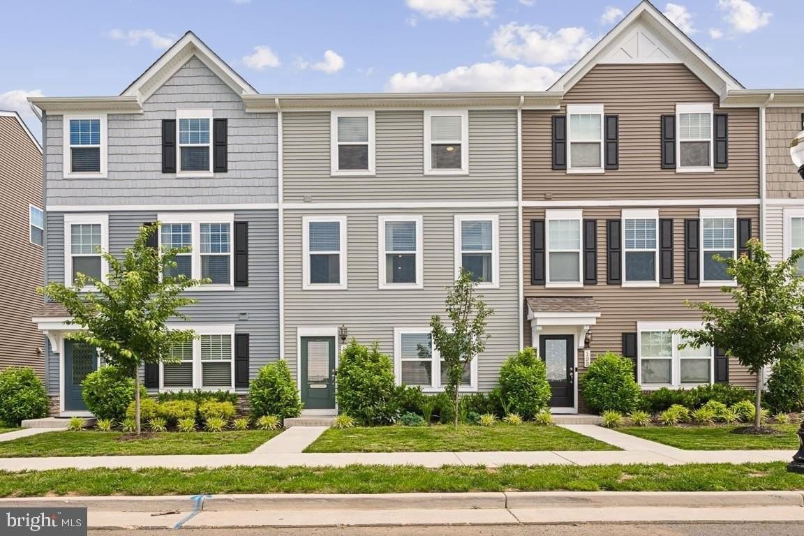 195 Presidents Pointe Ave