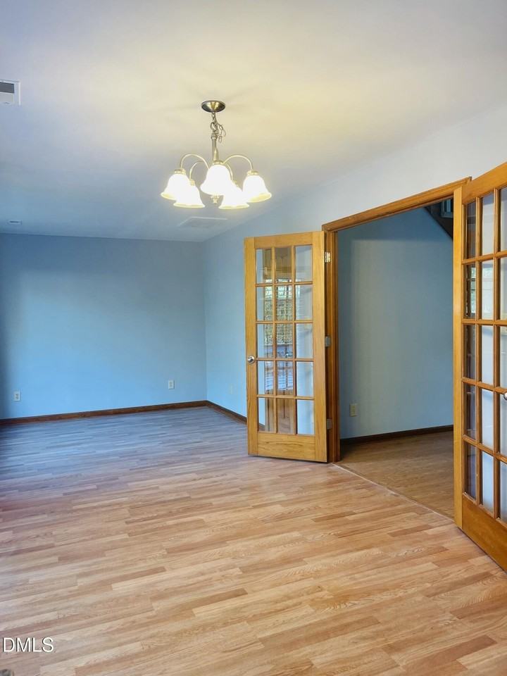 104 Page Xing - Photo 5 of 14