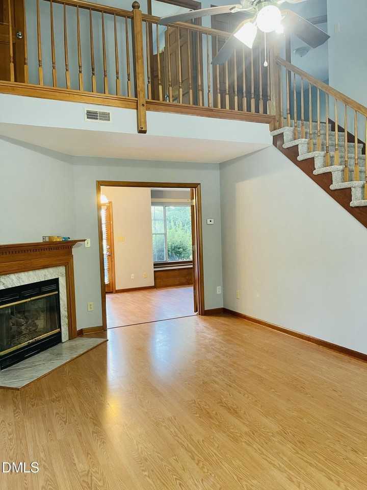 104 Page Xing - Photo 7 of 14