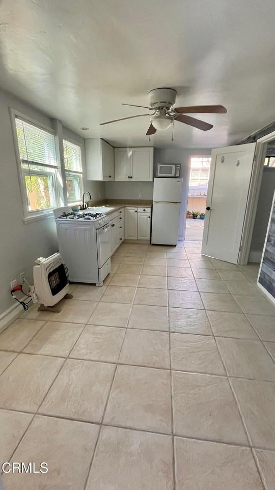 1539 Santa Ynez St #1 - Photo 4 of 15