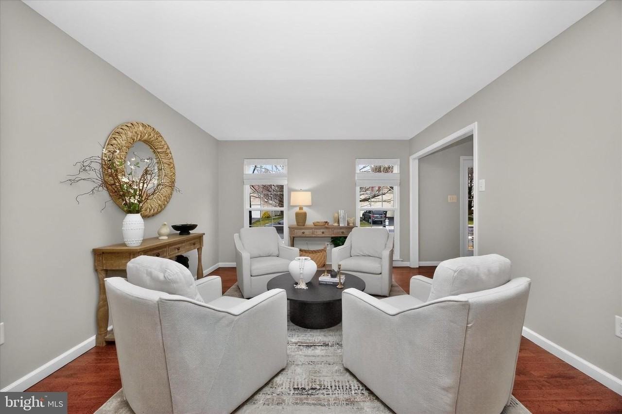 2105 Twin Peaks Ct - Photo 7 of 50