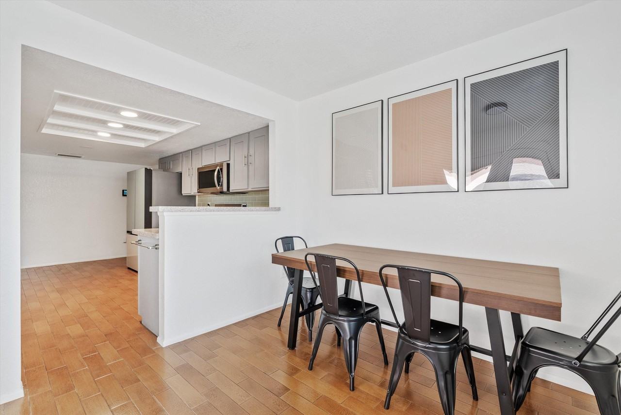 N 58th Ln - Photo 2 of 26