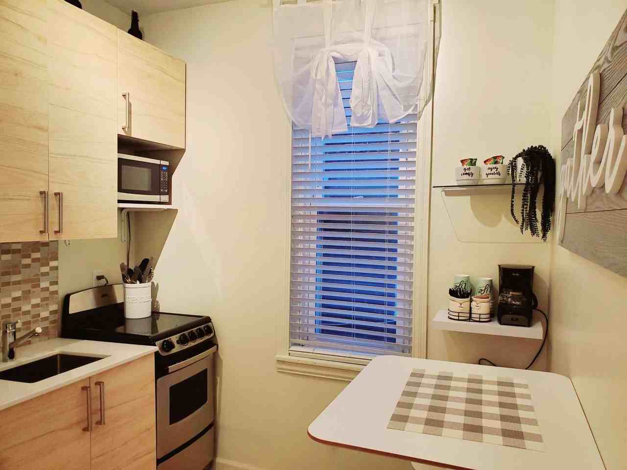 Rising Sun Ave - Photo 6 of 25