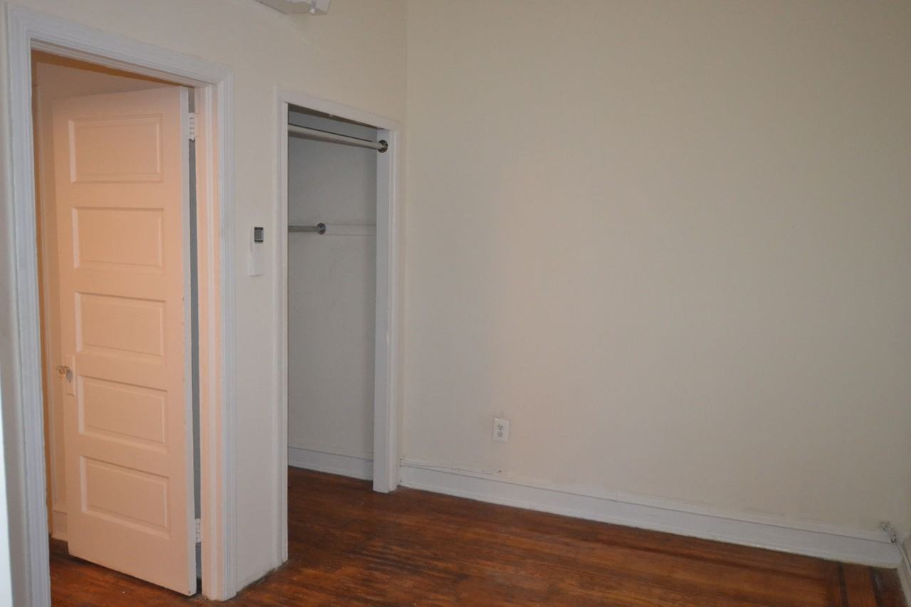 125 S 21st St #5F - Photo 6 of 8