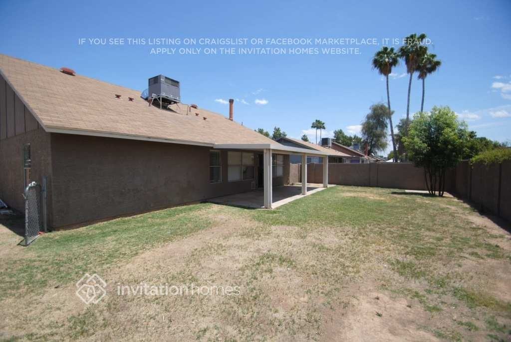 7441 W Krall St - Photo 7 of 8